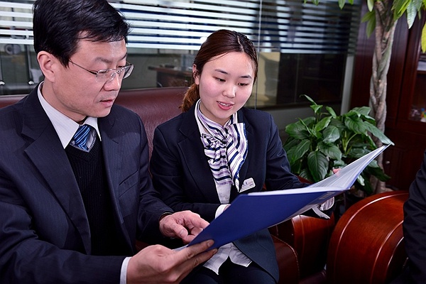 濟(jì)南商務(wù)攝影,濟(jì)南商務(wù)人像,濟(jì)南商業(yè)攝影,濟(jì)南攝影