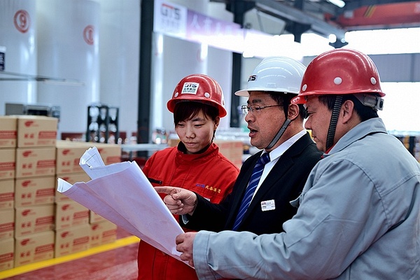 濟(jì)南商務(wù)攝影,濟(jì)南商務(wù)人像,濟(jì)南商業(yè)攝影,濟(jì)南攝影