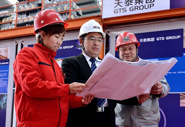 濟(jì)南商務(wù)攝影,濟(jì)南商務(wù)人像,濟(jì)南商業(yè)攝影,濟(jì)南攝影