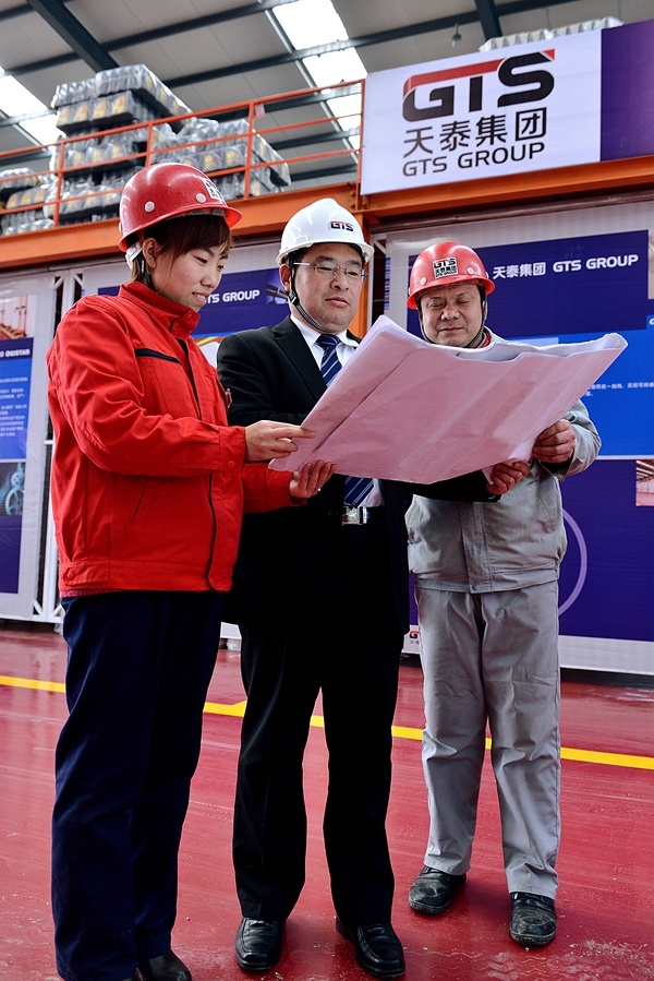 濟(jì)南商務(wù)攝影,濟(jì)南商務(wù)人像,濟(jì)南商業(yè)攝影,濟(jì)南攝影