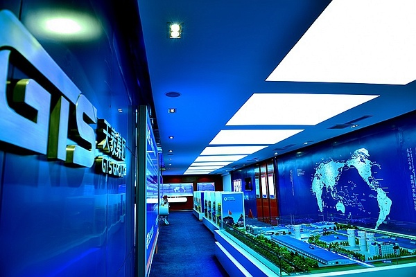 濟(jì)南商務(wù)攝影,濟(jì)南商務(wù)人像,濟(jì)南商業(yè)攝影,濟(jì)南攝影